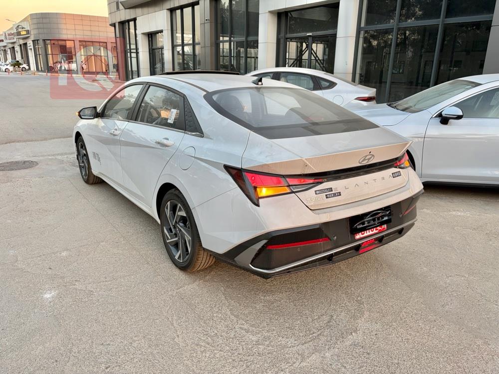 https://cdn.iqcars.ioimage_picker_38667AE2-D971-4269-99D6-79E19FEFFAF0-14526-000006E625CFF9B8_out.jpg